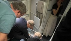 Đoàn công tác Bộ Y tế Nga hỗ trợ cấp cứu hành khách trên chuyến bay của Vietnam Airlines