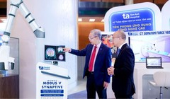 Bệnh viện Tâm Anh giới thiệu công nghệ y tế hiện đại trong Triển lãm tại tòa nhà Quốc hội