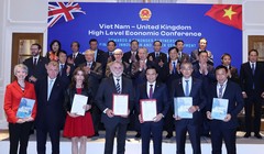 Dưới sự chứng kiến của Tổng Bí thư Tô Lâm, Vietnam Airlines đã ký kết hai bản ghi nhớ hợp tác quan trọng với Dàn nhạc Giao hưởng London và Tổ chức thiện nguyện Facing The World.