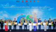 Vinamilk bứt phá ESG với danh hiệu ''Ngôi sao CSI'' và loạt giải thưởng danh giá 2025 
