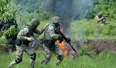 Binh sĩ Ukraine ở đông Ukraine