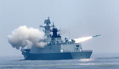 Chiến hạm hải quân Trung Quốc khai hỏa tập trận trên biển, gây căng thẳng khu vực