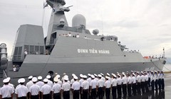 Chiến hạm Đinh Tiên Hoàng