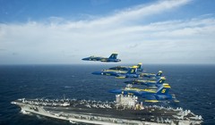 Cụm tác chiến tàu sân bay Mỹ