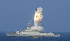 Chiến hạm lớp Gepard của Nga phóng tên lửa hành trình Kalibr, đưa Nga vào câu lạc bộ các quốc gia có khả năng phát động đòn tấn công bằng tên lửa hành trình cách cả ngàn km