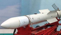 Tên lửa siêu xa K-77M trang cho cho Su-57 Nga