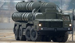 Hệ thống tên lửa S-400 của Nga được nhiều nước quan tâm