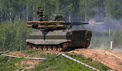 Robot chiến đấu Uran-9 của Nga