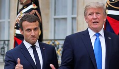 Ông Macron gặp tổng thống Mỹ Donald Trump trong chuyến thăm Mỹ
