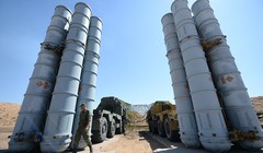 Hệ thống tên lửa S-300 của Nga