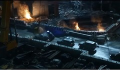 Xót xa nhìn dàn xe bị “đập phá” trong "Fast and Furious 8"