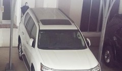 Chiếc xe Lexus doanh nghiệp tặng tỉnh Cà Mau