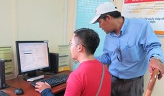 Kể từ ngày 6-3, người dân sẽ được đăng ký tờ khai đề nghị cấp, đổi hộ chiếu phổ thông một cách nhanh chóng, thuận tiện. Ảnh: CTV.