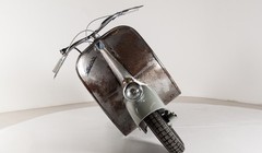 Sau hơn 70 năm phát triển, mới đây danh tính của chiếc Vespa được cho là cổ nhất trên thế giới hiện nay vừa được mang ra bán đấu giá.