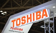 Cả Apple lẫn Foxconn đang cố hết sức để sở hữu mảng kinh doanh chip nhớ của Toshiba