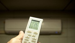 Những lưu ý quan trọng trong việc sử dụng máy lạnh trong mùa nắng nóng. 