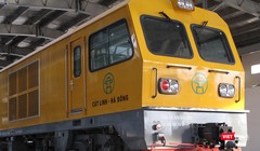 Đầu máy đoàn tàu cao tốc Cát Linh - Hà Đông tại khu depot.