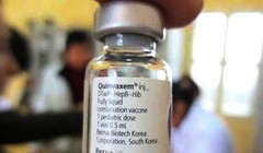 Nóng: Thêm trường hợp trẻ phản ứng sau tiêm vaccine Quinvaxem tại Hà Nội