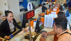 Một số tổ chức tín dụng sẽ điều chỉnh giảm lãi suất huy động ở các kỳ hạn dưới 1 năm với mức giảm từ 0,3 đến 0,5%/năm