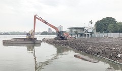 Hà Nội khởi động dự án nạo vét 1 triệu mét khối bùn ở Hồ Tây