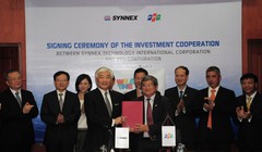 Lễ ký kết giữa FPT và Synnex - Ảnh: FPT