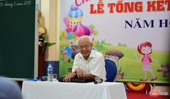 Giáo sư Hồ Ngọc Đại.