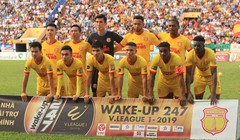 Cổ động viên Nam Định đang hy vọng đội nhà sẽ có điểm trên sân khách (ảnh VPF)