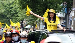 Đại sứ "công đồng" fan SLNA (ảnh VietTimes)