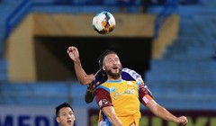 Aau trận hòa như thắng này thì thầy trò HLV Võ Đình Tân có thêm niềm tin để thi đấu. Ảnh VPF