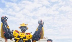 Ngày hội trụ hạng của khán giả thành Nam. Ảnh NĐFC