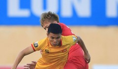 Phải thắng B.Bình Dương, nếu không muốn bị rớt hạng. Ảnh VPF