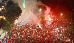 Đất nước trọn niềm vui. Ảnh AT