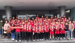 Không kiếm được điểm trên sân nhà trong trận gặp Viettel, Hồng Lĩnh Hà Tĩnh đã gặp khó ngay lần đầu dự V.League. Ảnh HLFC.