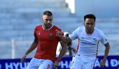 Ngoại binh "Núi Hồng" chưa hòa nhịp được cùng đội bóng. Ảnh VPF.