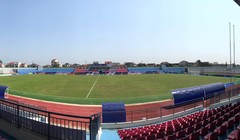 Nói cho cùng việc bóng vẫn lăn, đèn vẫn sáng trong dịp dịch Covid-19, dù không có khán giả đến sân vẫn tạo nên động lực và niềm vui cho người dân vào khả năng đẩy lùi virus Corona của Việt Nam và cộng đồng. Ảnh VPF