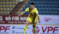 Bóng đá Nam Định tồn tại và phát triển như một minh chứng, không phải cứ phải có nhiều tiền mới có được niềm vui sân cỏ! Ảnh NĐFC.