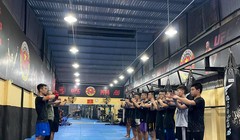 An Minh võ đường là địa chỉ giao lưu của nhiều bạn trẻ Hà Nội ưa thích bộ môn tán thủ. Ảnh AM