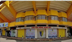 Hà Nội FC bắt đầu mùa bóng bằng trận gặp chủ nhà Viettel trên sân Hàng Đẫy. Ảnh AT.