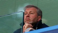 Chính quyền Anh vừa ra lệnh phong toả tài sản Abramovich. Ảnh VN.