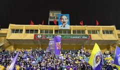 Đợi chờ chiến thắng. Ảnh HNFC.