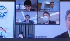 Thứ trưởng Phạm Anh Tuấn làm việc với đại diện Hitachi tại Việt nam. Ảnh Mic