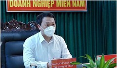 Thứ trưởng Nguyễn Huy Dũng phát biểu tại hội nghị. Ảnh Mic