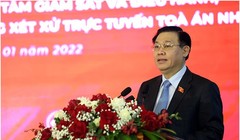 Chủ tịch Quốc hội Vương Đình Huệ phát biểu tại buổi lễ. Ảnh Mic