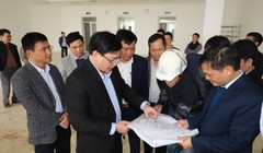 Ông Mai Xuân Liêm kiểm tra thực địa