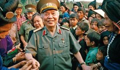  Đại tướng Võ Nguyên Giáp- vị tướng huyền thoại- đại tướng của nhân dân