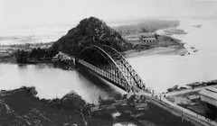  Cầu Hàm rồng được người Pháp xây dựng năm 1904