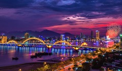 Đà Nẵng làm gì để hút khách khi giá vé máy bay tăng cao?