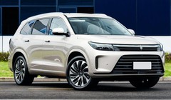 Chiếc Huawei Aito M7 Plus.