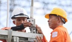 EVN bác tin kêu gọi doanh nghiệp giảm 30% mức sử dụng điện