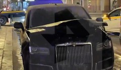 Tờ The Sun và nhiều hãng tin nước ngoài khác đăng tải thông tin xe phục vụ Tổng thống Putin bốc cháy ở Moscow. Ảnh: Getty.